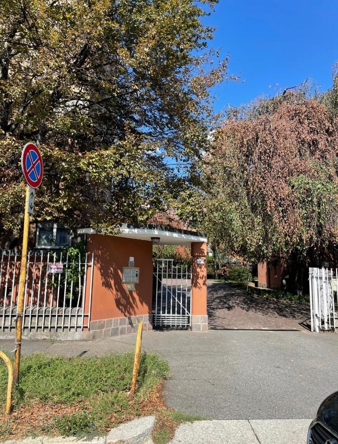 Lovely Apartment In Gallarate Bagian luar foto